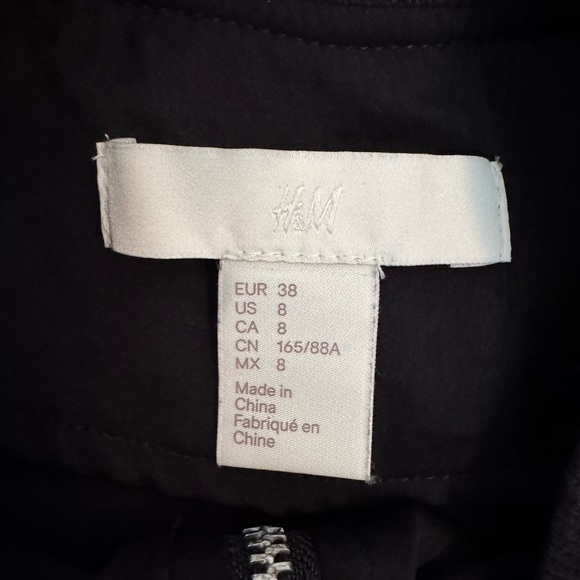H&M Black Bomber Jacket Size US 8 - Picture 3 of 4